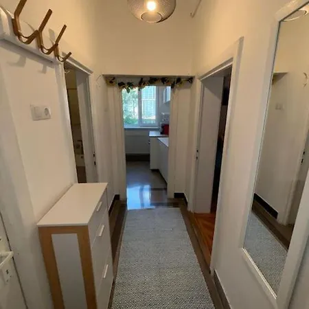 Sunflower アパート *